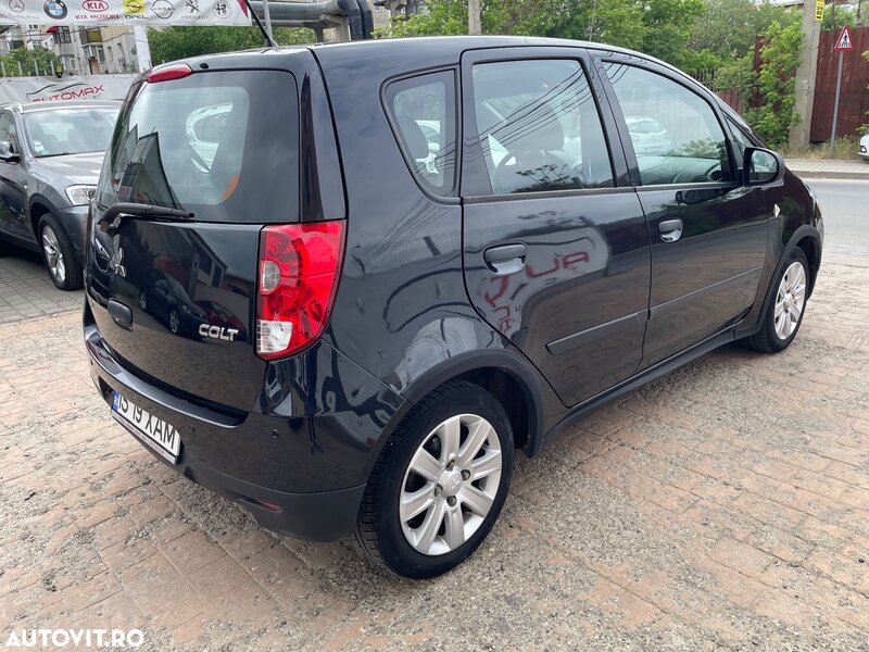 Mitsubishi Colt