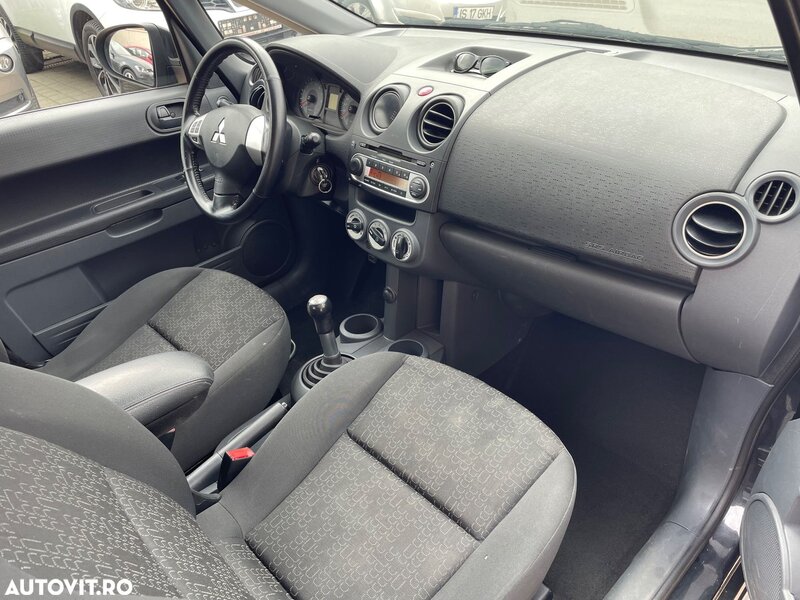 Mitsubishi Colt
